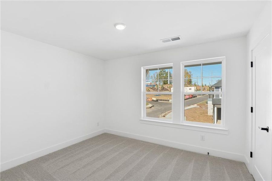 Spacious, unfurnished interior of a new home in Grandview Terrace, Canton (Image 11).