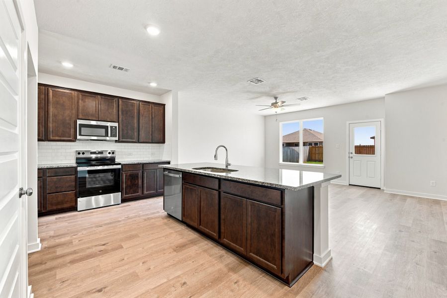Furnished interior view inside a new home in Grand Lake, Snook (Image 4).