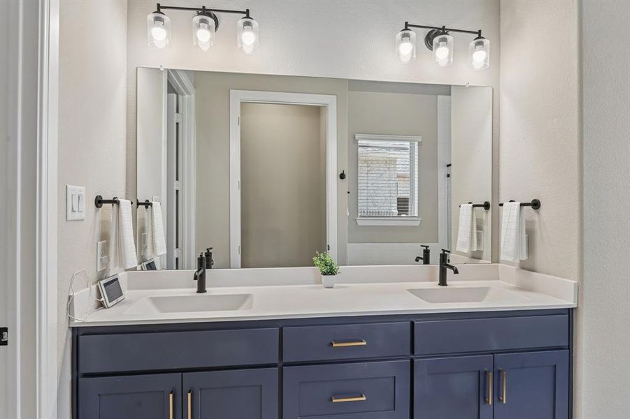 Furnished interior view inside a new home in Elements at Viridian - Garden Series, Arlington (Image 7). Furnished interior view inside a new home in Elements at Viridian - Garden Series, Arlington (Image 7).
