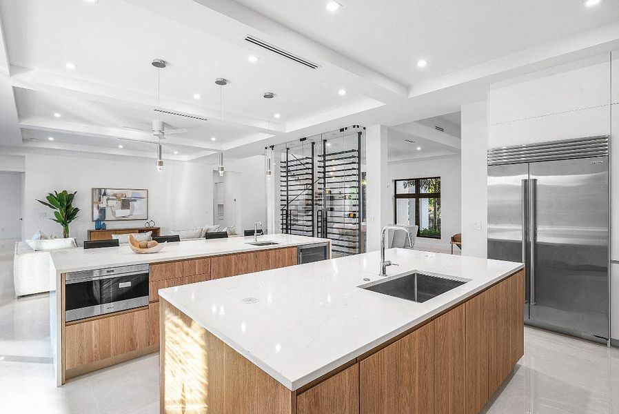 025-25833rdCourt-WestPalmBeach-FL-33407-