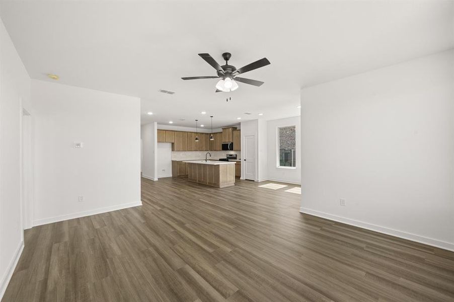 3357 Redbud Flower- Living Room-3