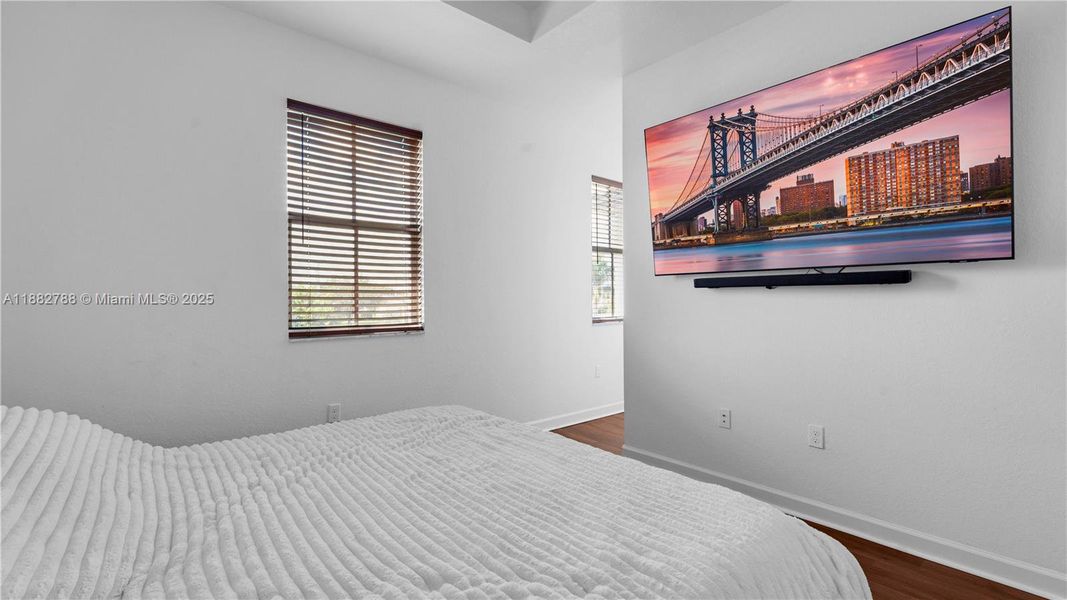 Image 41 of a home in .