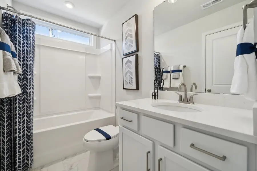 Upper Level Full Bathroom