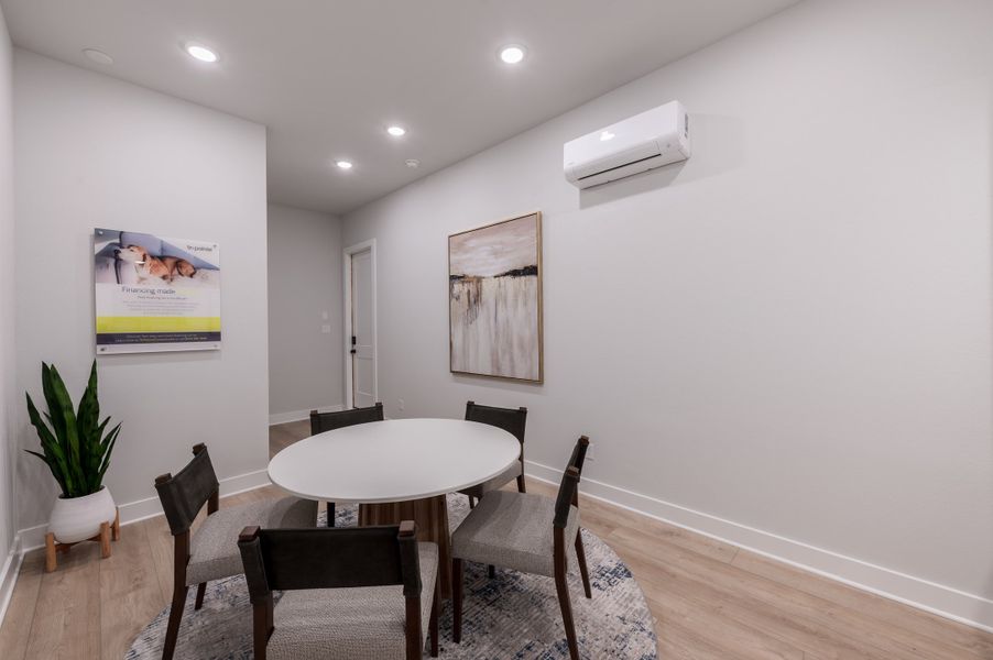 Image 53 representing the Meritage by Tri Pointe Homes in Legacy Grove, Montgomery, TX.