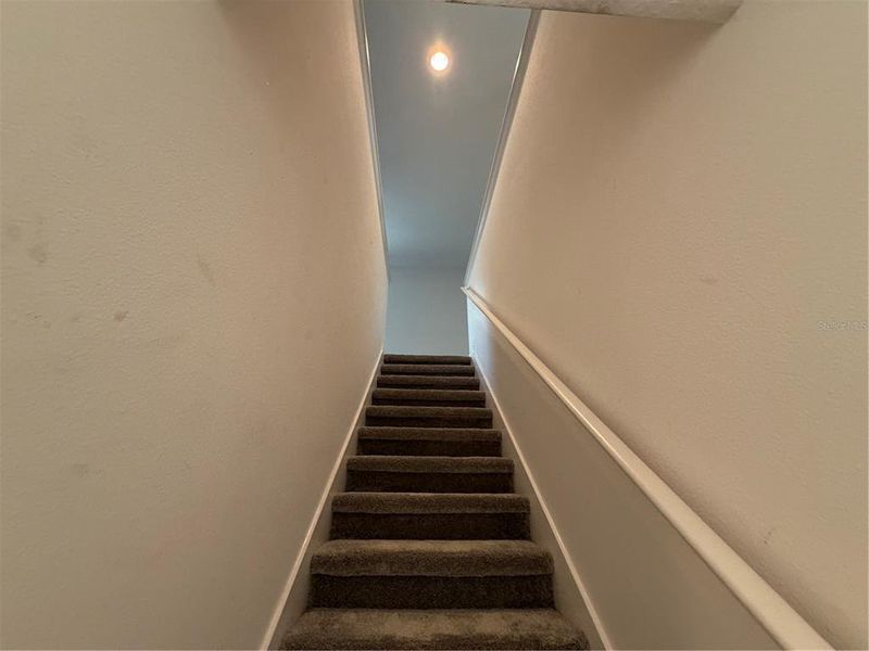 Spacious, unfurnished interior of a new home in , Davenport (Image 26).