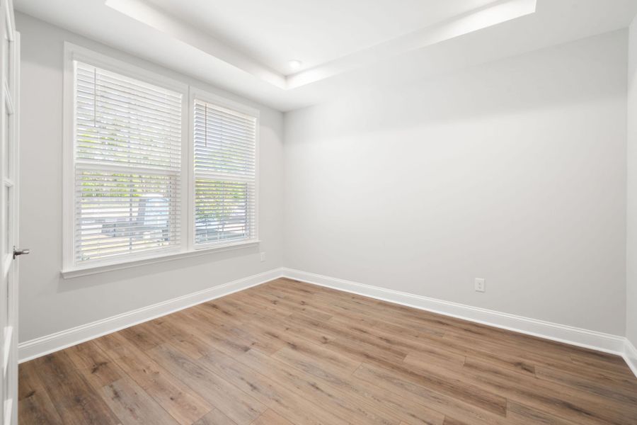 Spacious, unfurnished interior of a new home in Waterways, Richmond Hill (Image 27). Spacious, unfurnished interior of a new home in Waterways, Richmond Hill (Image 27).