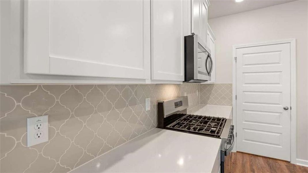 Furnished interior view inside a new home in Preserve at Dove Creek, Statham (Image 7).