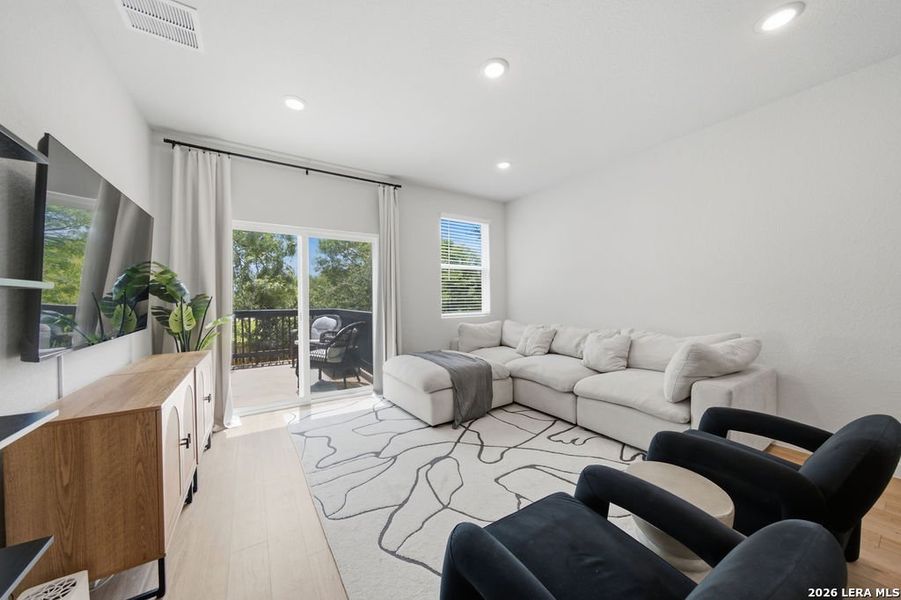 Furnished interior view inside a new home in Blue Ridge Ranch, San Antonio (Image 18).