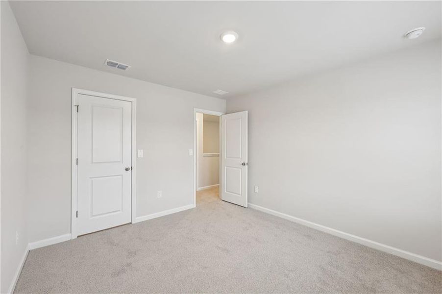 Spacious, unfurnished interior of a new home in Parkside at Grayson, Grayson (Image 32).