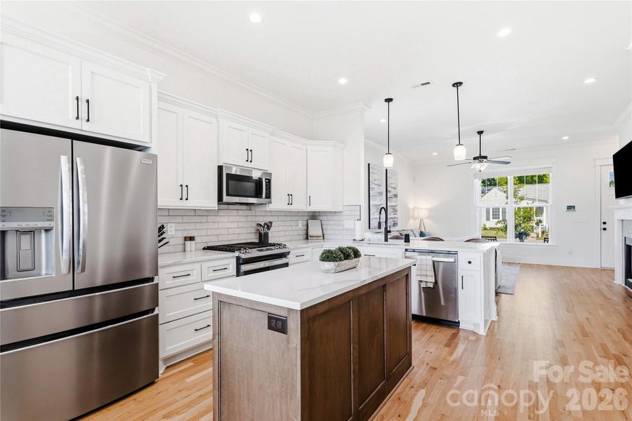 Furnished interior view inside a new home in , Belmont (Image 32).
