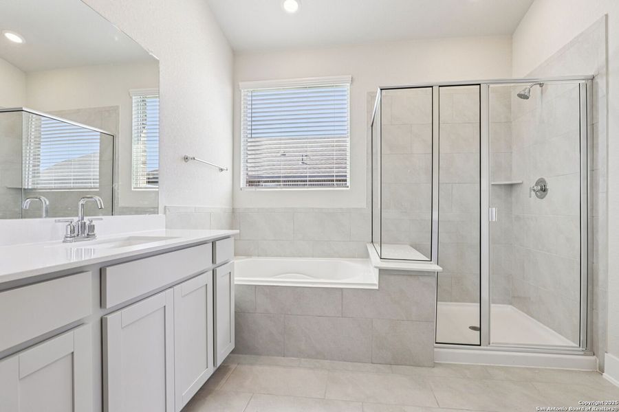 Furnished interior view inside a new home in Carmel Ranch, Schertz (Image 15).