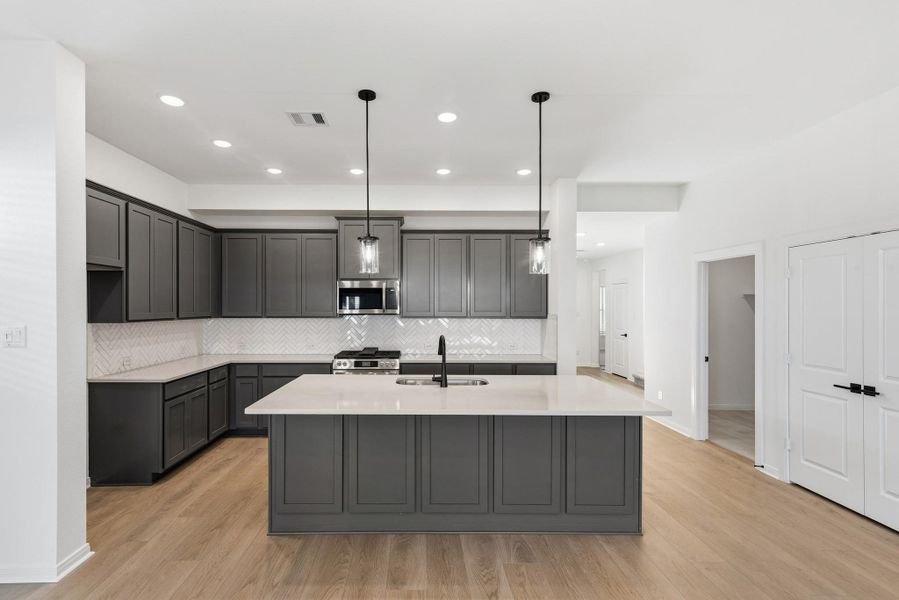 Furnished interior view inside a new home in Jordan Ranch 45' Homesites, Fulshear (Image 4).