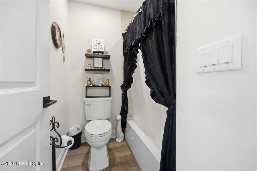 Furnished interior view inside a new home in , Green Cove Springs (Image 29).