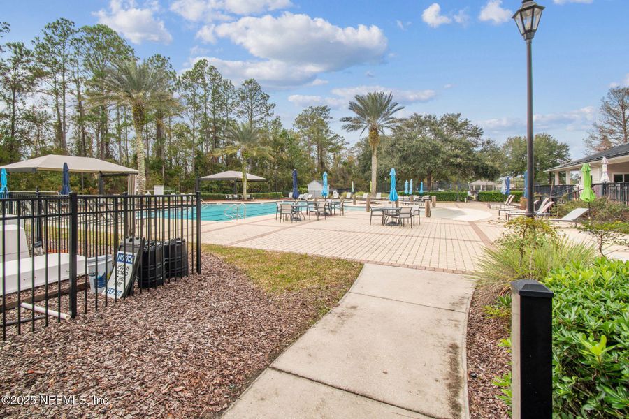 Community amenities in Amelia Walk, Fernandina Beach (Image 43).