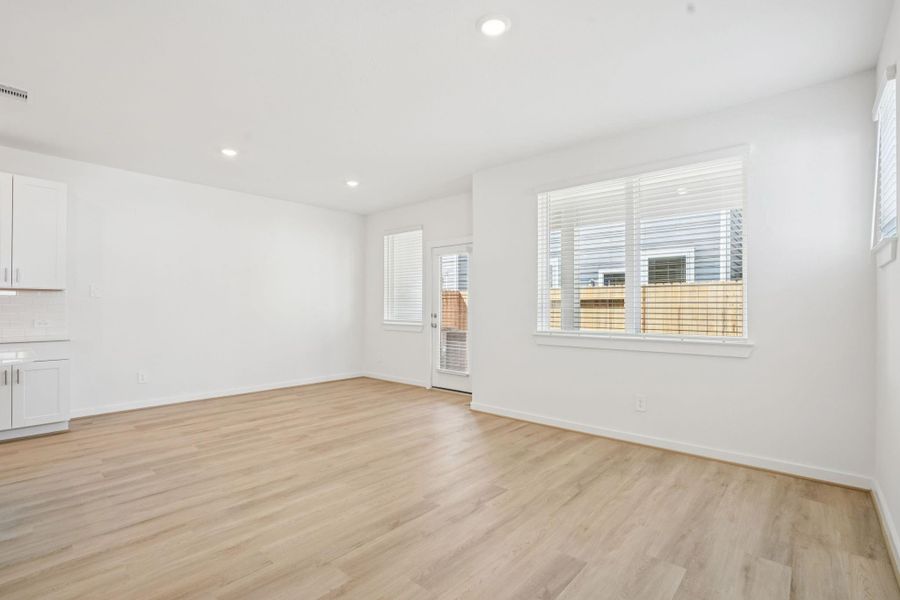 Photo is not of the actual home, but is an inspirational photo of builder’s model home and may depict options, furnishings, and/or decorator features that are not included