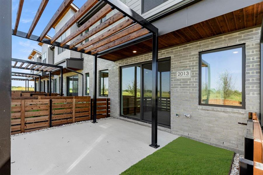 03. 2013 Aldrich - Patio