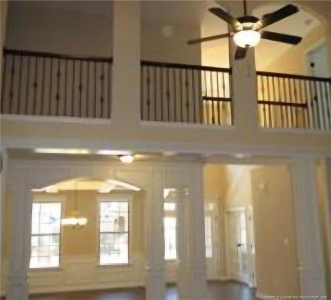 PICTURE IS REPRESENTIVE!!