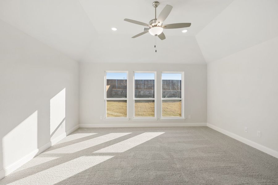 Spacious, unfurnished interior of a new home in Elevon, Lavon (Image 40).