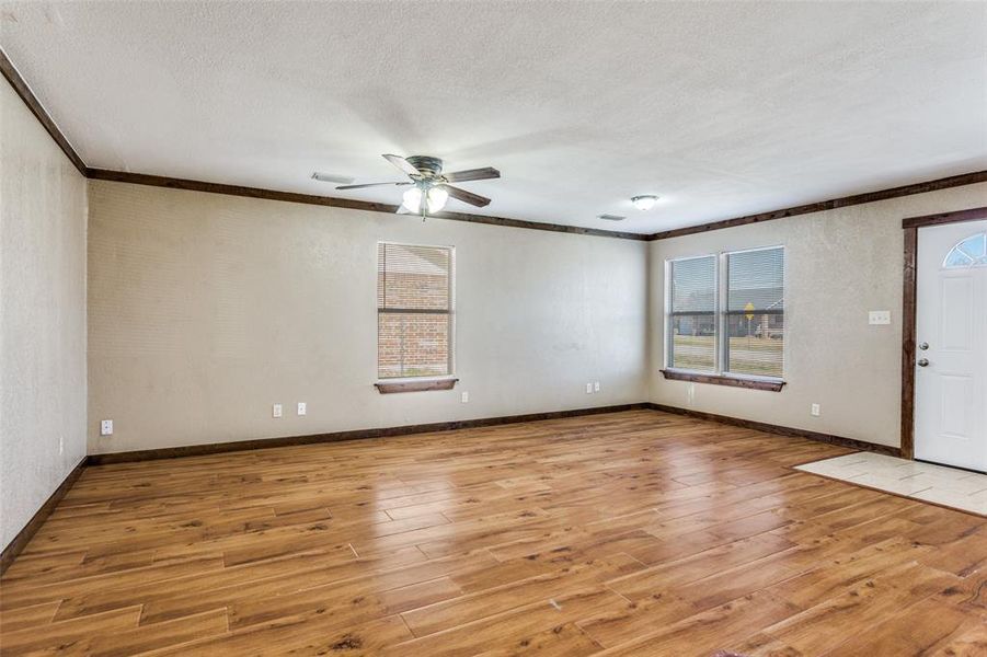 Spacious, unfurnished interior of a new home in , Azle (Image 11).