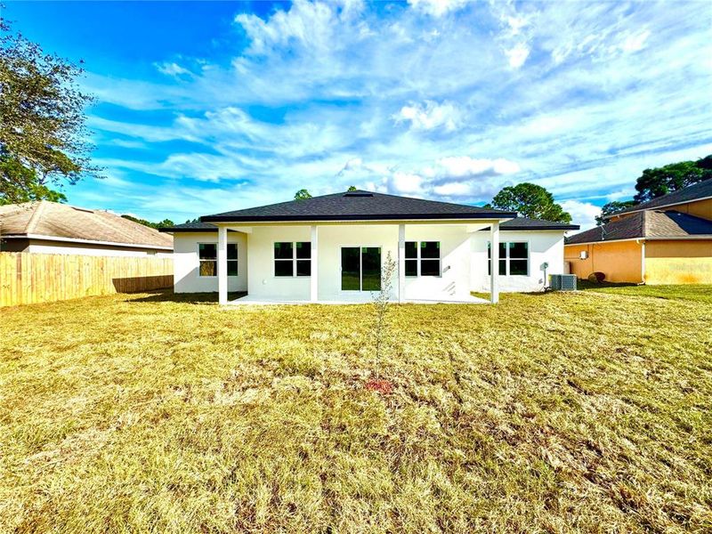 Exterior details and patio area of a home in , Palm Bay (Image 28).