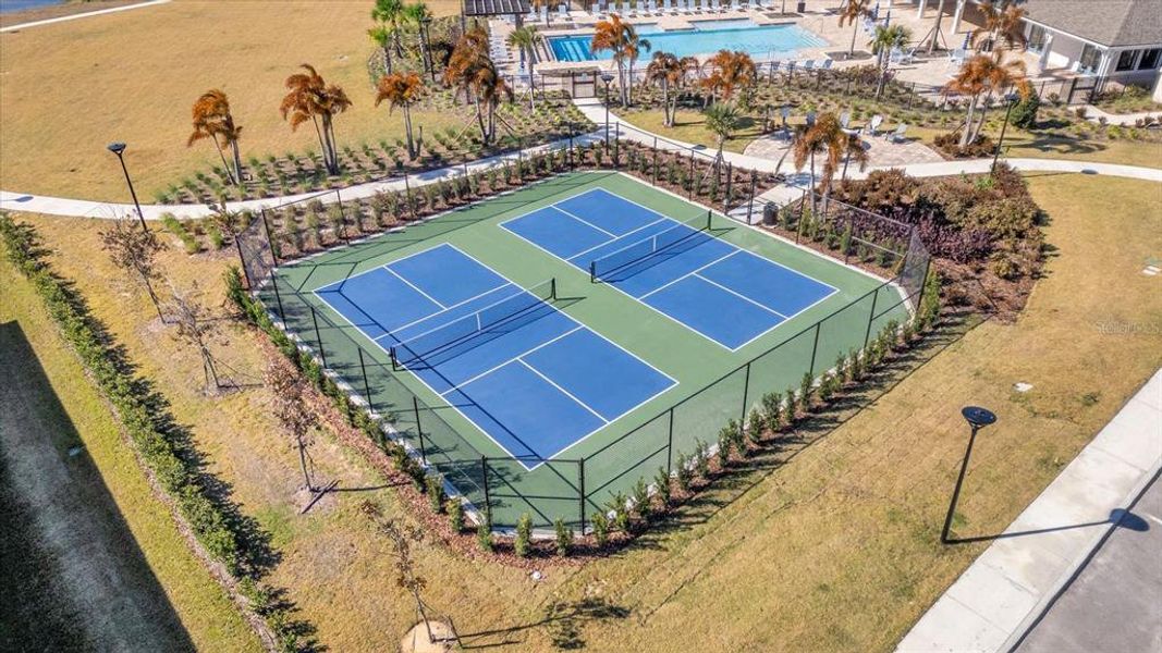 Community amenities in Tohoqua Reserve, Kissimmee (Image 34).