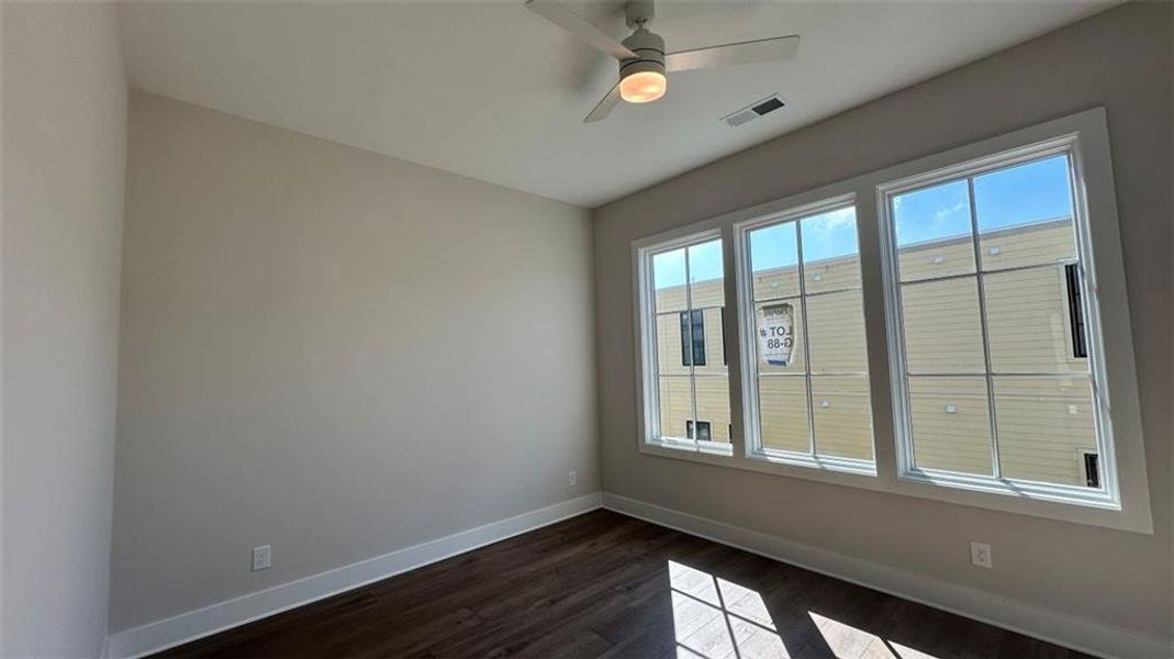 Spacious, unfurnished interior of a new home in , Atlanta (Image 16).