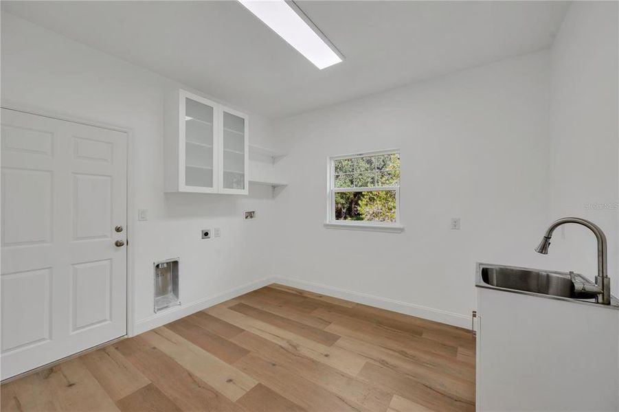 Image 56 of a home in .