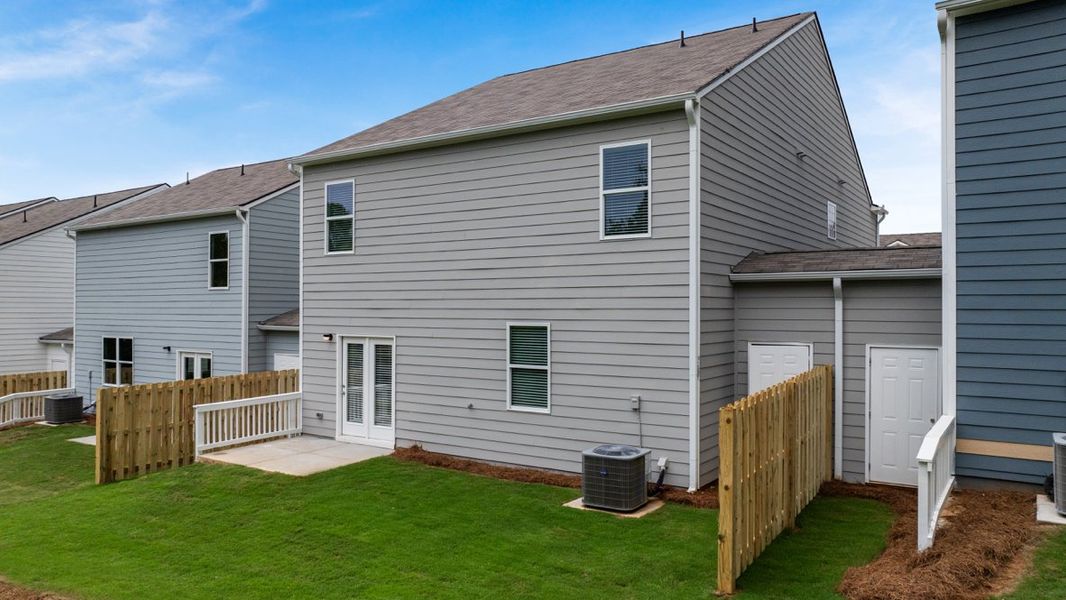 Representative exterior photo of a completed home built from the Robie by D.R. Horton in Rolling Meadows, Jasper, GA (Image 16).