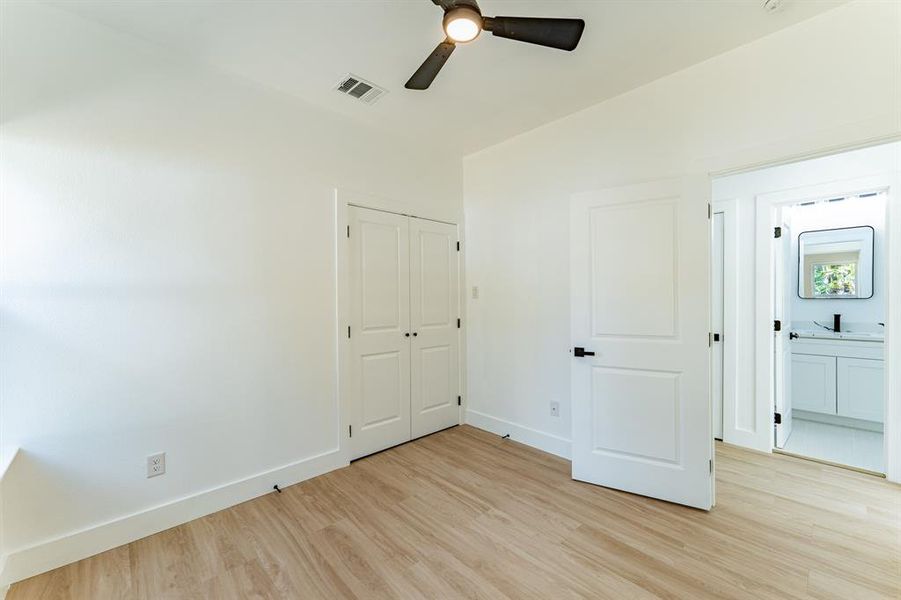 Spacious, unfurnished interior of a new home in , Sulphur Springs (Image 20). Spacious, unfurnished interior of a new home in , Sulphur Springs (Image 20).