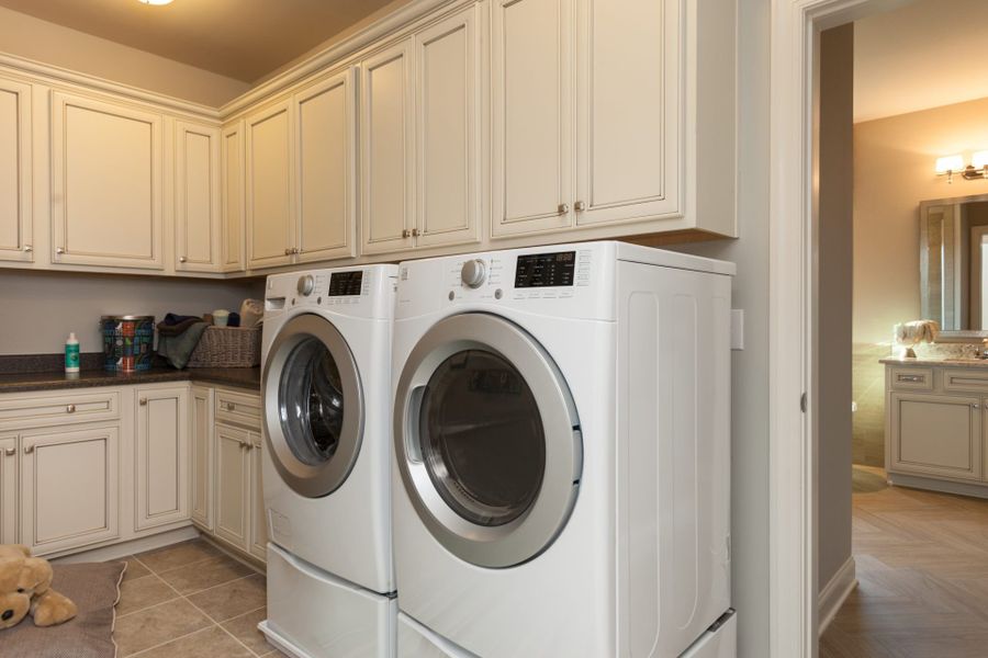 20-Laundry Room