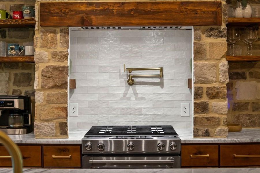 Close-up of interior finishes inside a home in , Ellijay (Image 31).