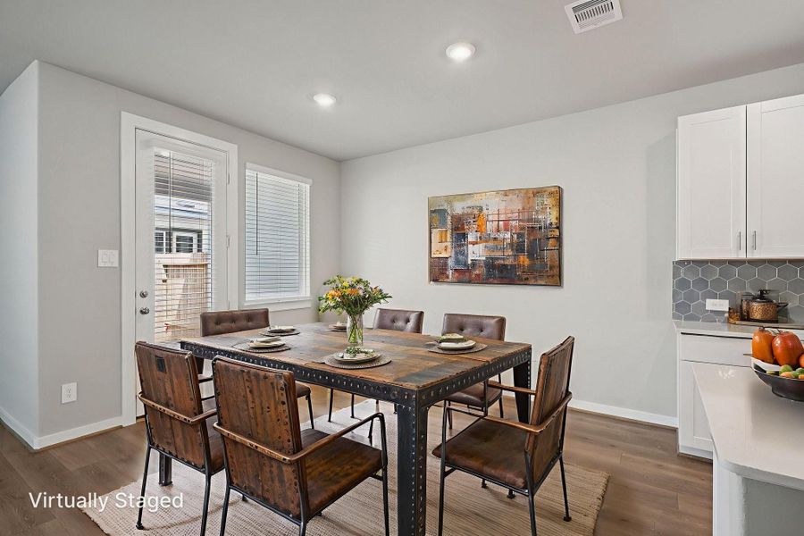 Photo is not of the actual home, but is an inspirational photo of builder’s model home and may depict options, furnishings, and/or decorator features that are not included Photo is not of the actual home, but is an inspirational photo of builder’s model home and may depict options, furnishings, and/or decorator features that are not included