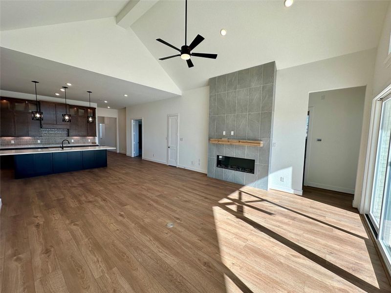 Spacious, unfurnished interior of a new home in Briarley, Montgomery (Image 22).