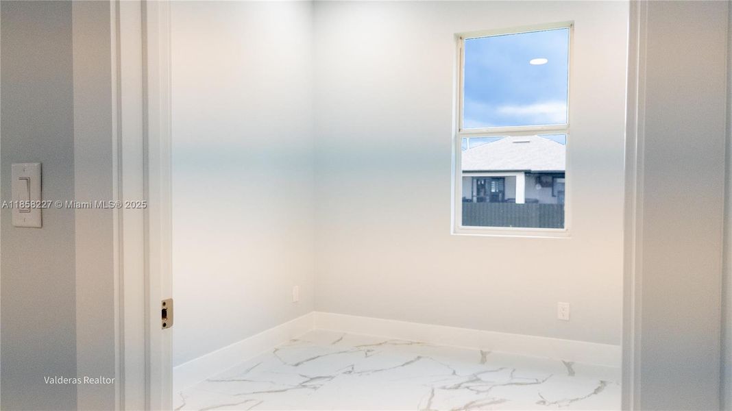 Image 26 of a home in .