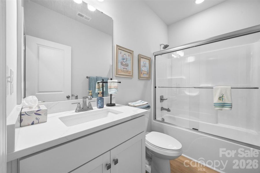 Guest Bathroom Guest Bathroom