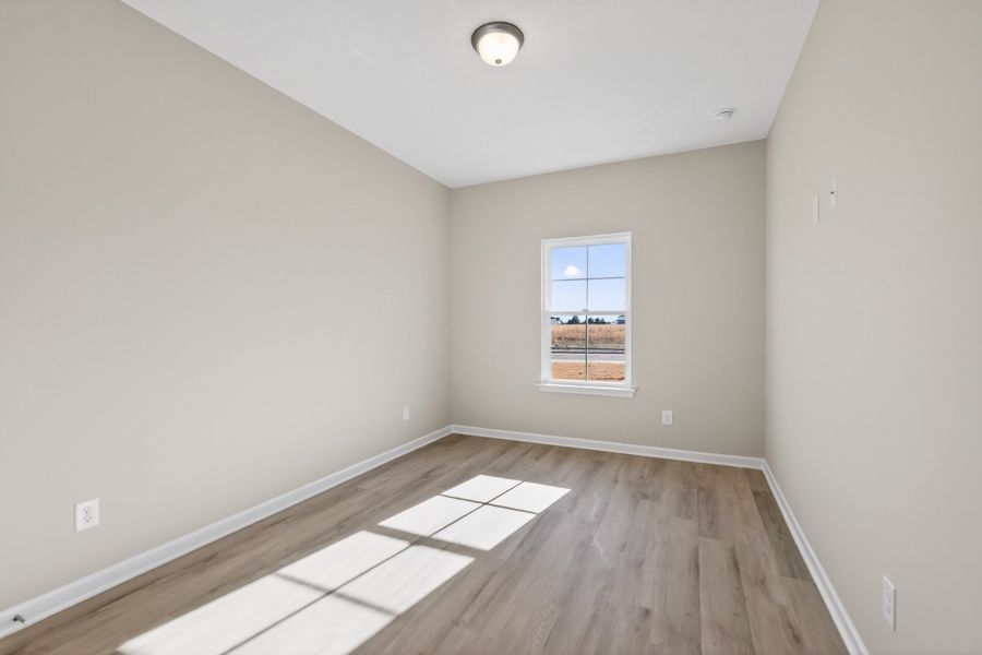 Spacious, unfurnished interior of a new home in Legacy Preserve, Tullahoma (Image 28).