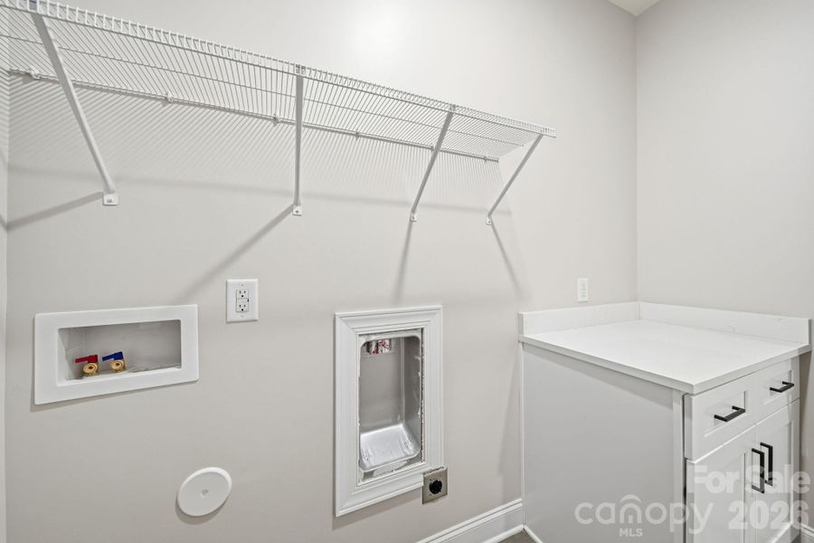 Spacious, unfurnished interior of a new home in , Charlotte (Image 22).