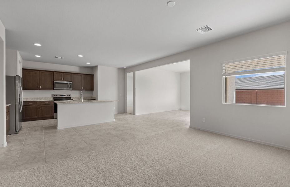 Representative unfurnished interior of a home built from the Bergamot by Pulte Homes in Alamar, Tolleson (Image 10).