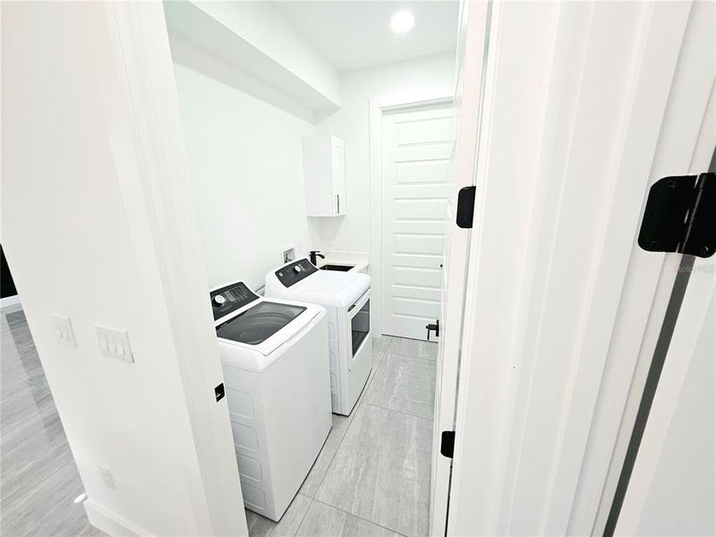 Image 41 of a home in .