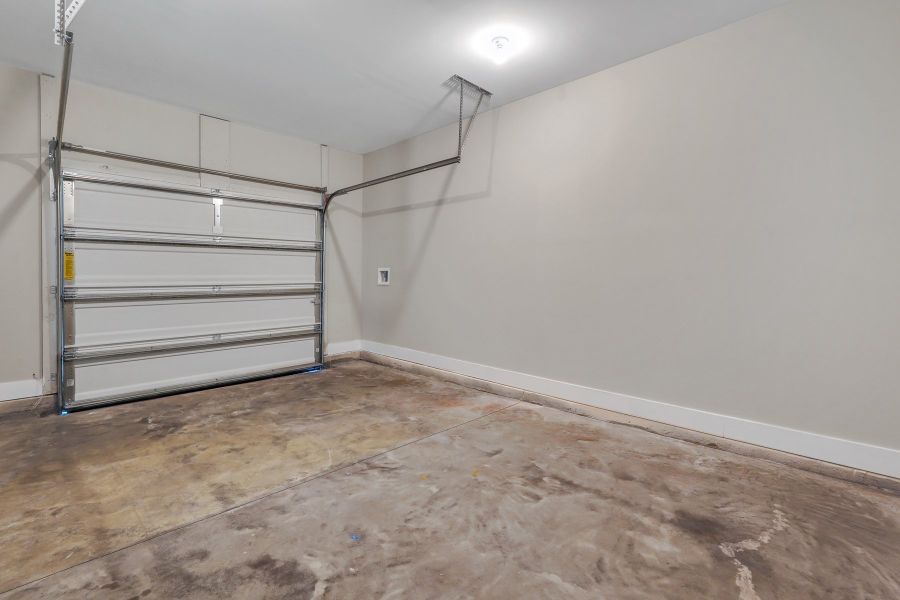Representative unfurnished interior of a home built from the New Haven Town A by Ernest Homes in New Haven At Belmont Glen, Guyton (Image 34). Representative unfurnished interior of a home built from the New Haven Town A by Ernest Homes in New Haven At Belmont Glen, Guyton (Image 34).