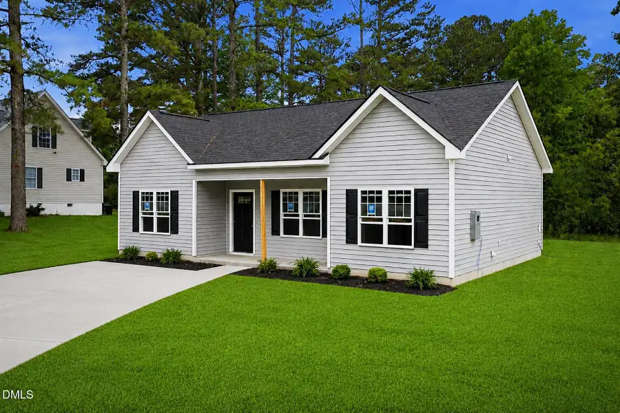 1126 Aquilla Dr-2