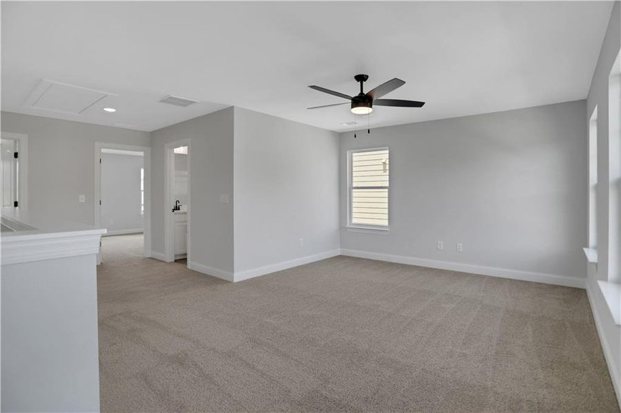 Spacious, unfurnished interior of a new home in Twin Lakes, Hoschton (Image 23).