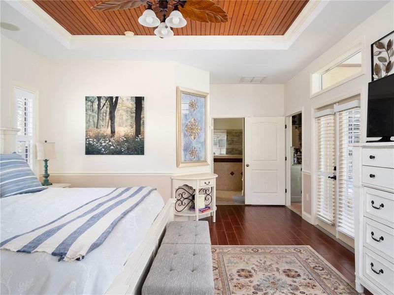 Furnished interior view inside a new home in , Ocklawaha (Image 33).