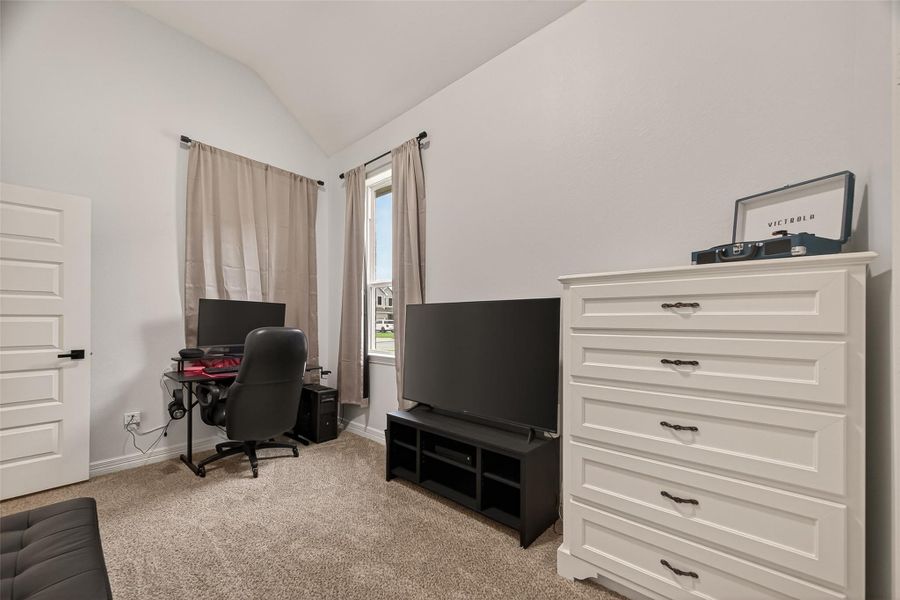 Furnished interior view inside a new home in , Anahuac (Image 13).