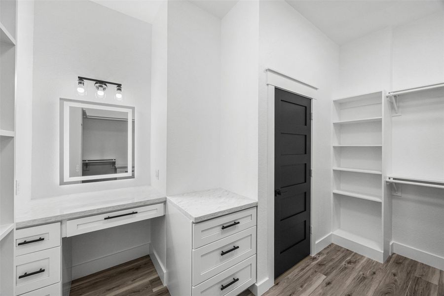 Image 27 of a home in .