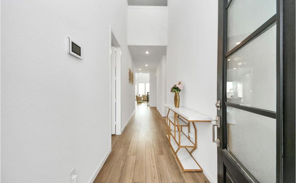 Furnished interior view inside a new home in Cross Creek West: Richmond Collection, Fulshear (Image 35).