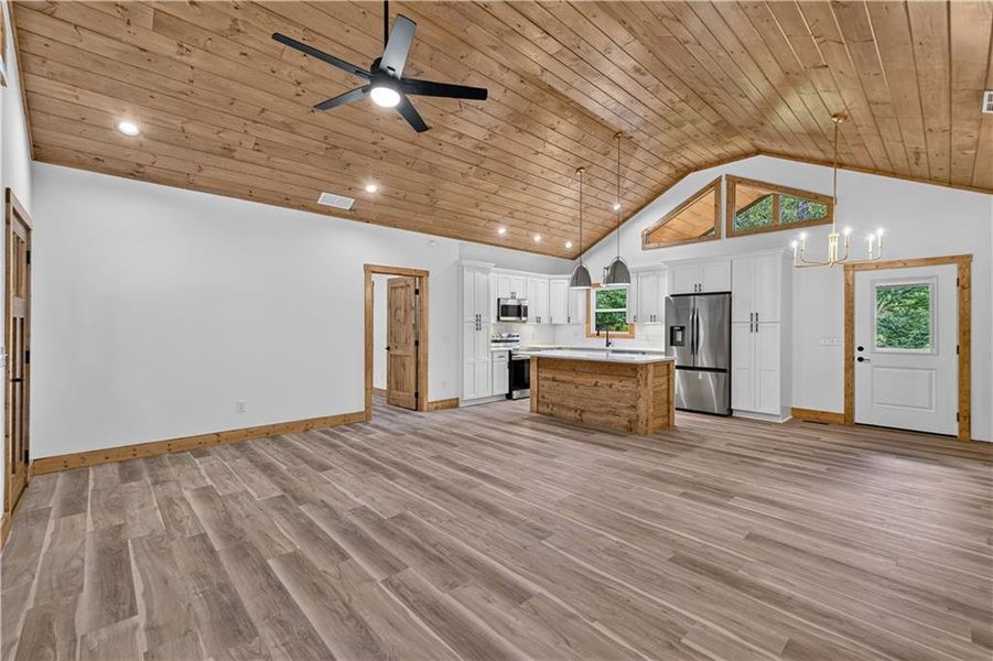 Spacious, unfurnished interior of a new home in , Ellijay (Image 36).