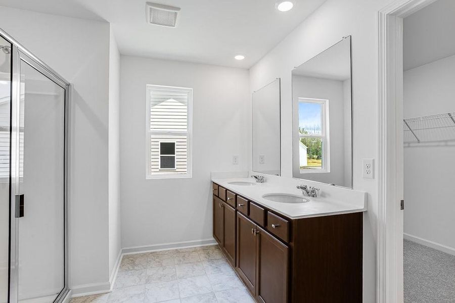 Image 43 of a home in Heritage River.