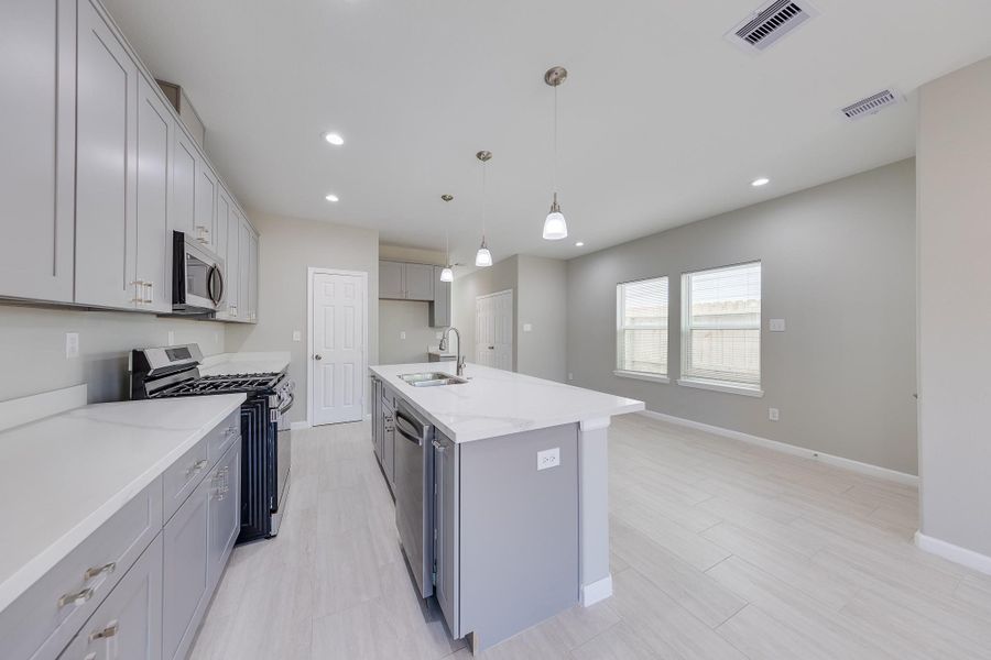 This move-in-ready home includes a brand-new stove, microwave, and washing machine, saving you significant costs on your first purchase.