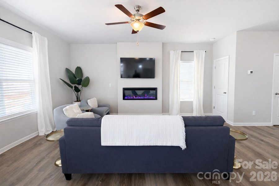 Furnished interior view inside a new home in , Shelby (Image 28).